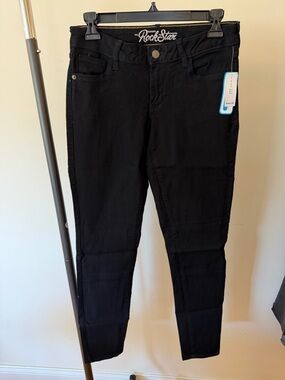 Old Navy Black Skinny Jeans - The RockStar Fit